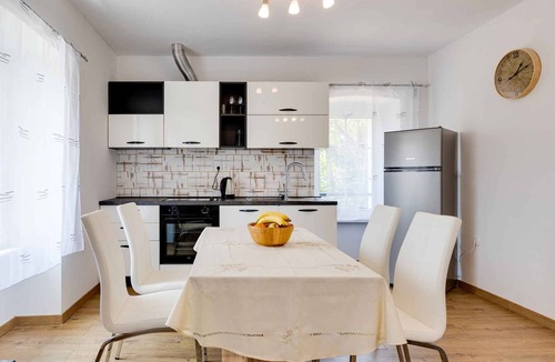 Rasopasno Apartment | Holiday flat with balcony