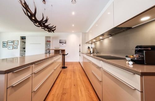 Davos-Dorf Apartment | Holiday flat with mountain view