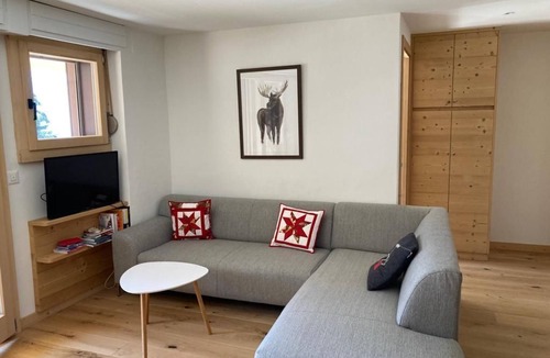 Verbier Apartment | Holiday flat with mountain views