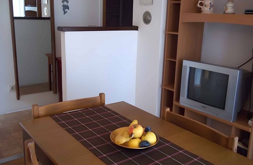 Cove Murtar Apartment | Holiday flat with sea view