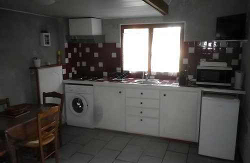 Saint-Eloy-la-Glaciere House | Holiday Home “Gîte Champêtre, Fully Equipped” with Wi-Fi