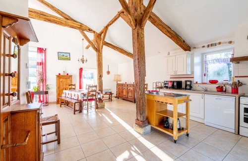 Saint-Julien-des-Landes House | Holiday Home 'La Grange – Peaceful Cottage in the Countryside' with Private Terrace, Garden & Wi-Fi