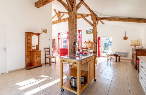 Saint-Julien-des-Landes House | Holiday Home 'La Grange – Peaceful Cottage in the Countryside' with Private Terrace, Garden & Wi-Fi