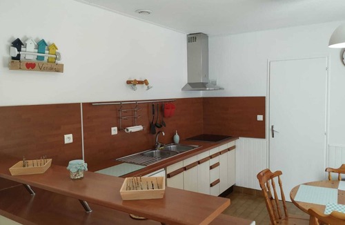 Saint-Vincent-sur-Jard House | Holiday house near the sea