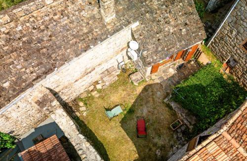 Sainte-Marguerite-Lafigere House | Holiday Home Chassezac by Interhome