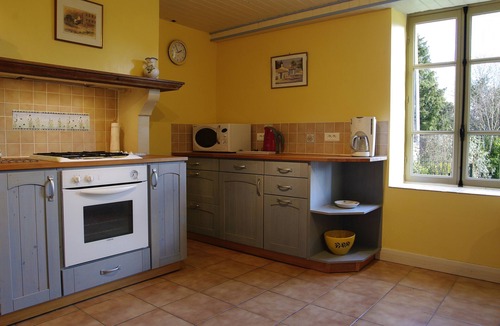 Dompierre-les-Eglises House | Holiday home "VALLEE DOREE"