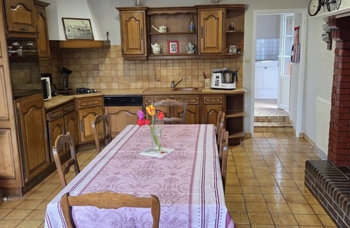 Notre-Dame-de-Cenilly House | Holiday Home 'Gîte De L'arthour' with Private Garden and Wi-Fi