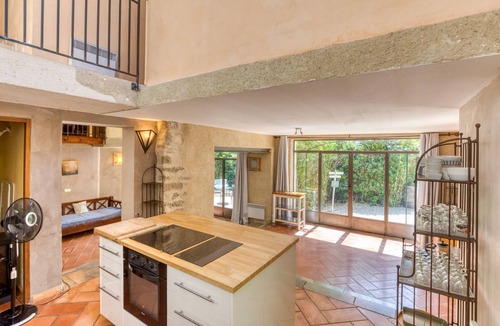 Notre-Dame-de-Londres House | Holiday Home 'Mas Grand Bosc' with Shared Pool, Private Terrace and Wi-Fi
