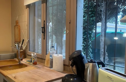 Saint-Etienne-du-Gres House | Holiday Home 'Mas St Anne' with Private Pool, Wi-Fi and Air Conditioning