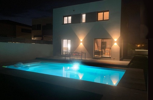 Villeneuve-de-la-Raho House | Holiday house Villeneuve de la Raho for 1 - 6 persons with 3 bedrooms - Holiday house