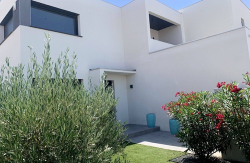 Villeneuve-de-la-Raho House | Holiday house Villeneuve de la Raho for 1 - 6 persons with 3 bedrooms - Holiday house