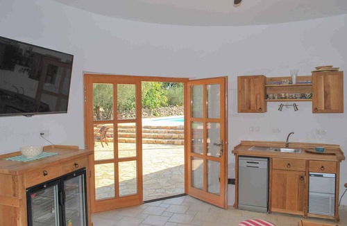 Sveti Ivan Dobrinjski House | Holiday home with pool for 8 people