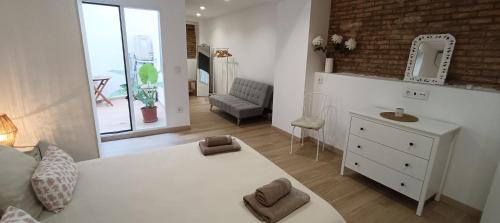 Montolivet Apartment | Holiday Hanna’s House