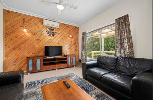Heathcote House | Holiday Heathcote