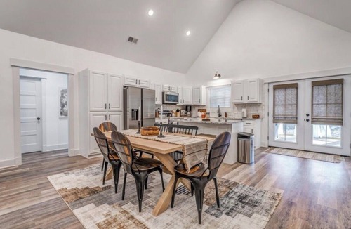 Counce House | Holiday Hills Getaway!