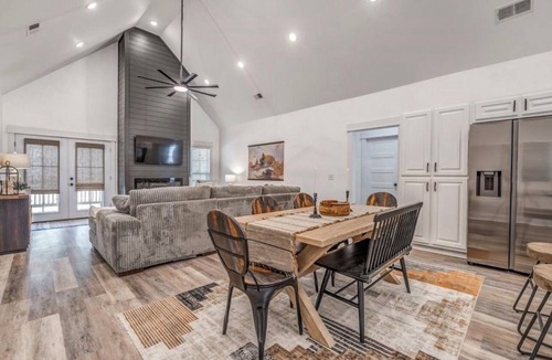 Counce House | Holiday Hills Getaway!