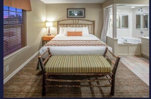 Branson Resort | Holiday Hills in Beautiful Branson Missouri a Holiday Inn Vacations Club Resort