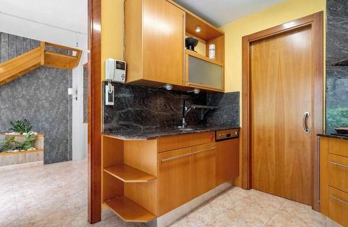 La Torre de l'Espanyol House | Holiday Home "Ca La Francina" with Mountain View, terrace & Wi-Fi