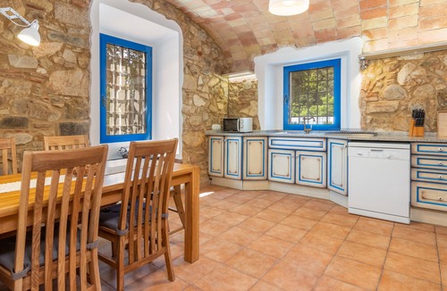 Santa Cristina de Aro Apartment | Holiday Home 'Mas Tinus - Lavanda' with Mountain View, Private Pool and Wi-Fi