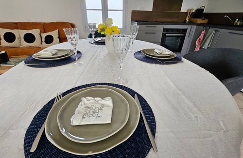 Bercheres-Saint-Germain House | Holiday Home 'Les 3 Mares' with Shared Garden and Wi-Fi