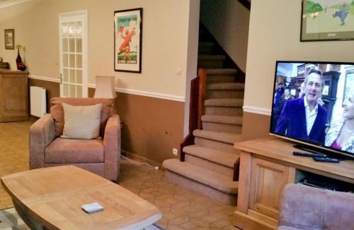 Le Touquet-Paris-Plage House | Holiday Home Holiday villa Les Jumeaux Le Touquet - Die Zwillinge Le Touquet by Interhome