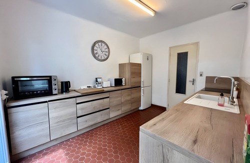 Portel-des-Corbieres House | Holiday Home “L'angèle - Spacious With” with Private Terrace, Wi-Fi & Air Conditioning