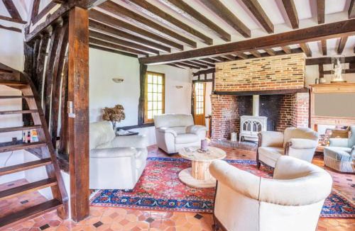 Saint-Georges-du-Mesnil House | Holiday Home La Chaumière by Interhome