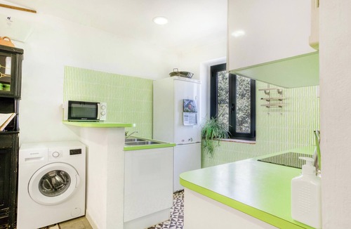 Torroella de Fluvia House | Holiday Home "Can Salva charm on the Costa Brava" with Large Terrace & Wi-Fi