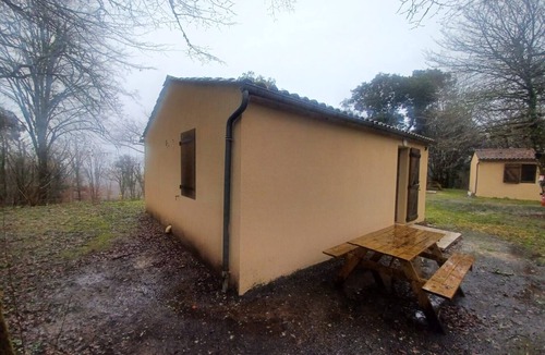 Calviac-en-Perigord House | Holiday Home “2 People” with Shared Pool