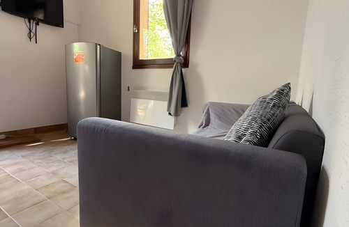 Calviac-en-Perigord House | Holiday Home “6 People” with Shared Pool