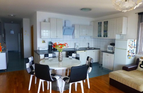Okrug Gornji Apartment | Holiday Home 193340