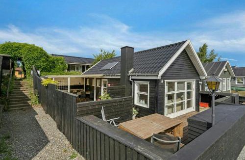 Munkebo House | Holiday Home 40 Metres From Water Near Kerteminde