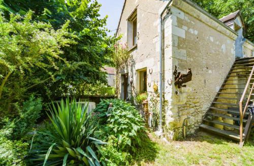 Chissay-en-Touraine House | Holiday Home Au Soleil Joyeux by Interhome