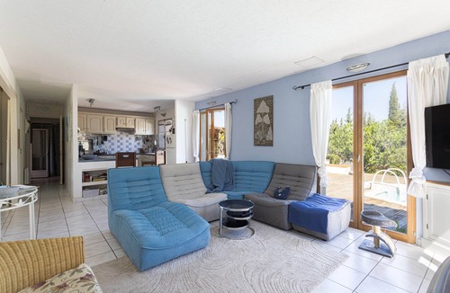 Latour-de-France House | Holiday Home “Alba” with Mountain View, Shared Pool, and Air Conditioning
