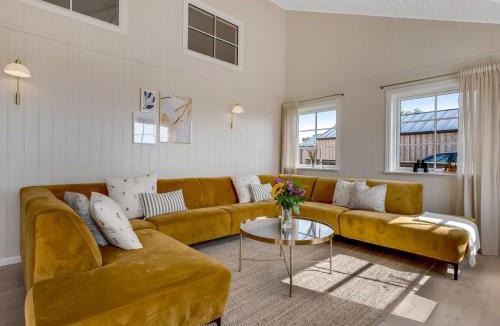 Øer Strand House | Holiday Home Adia - 650m from the sea by Interhome