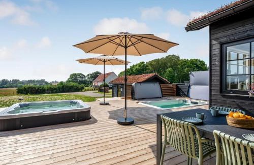 Øer Strand House | Holiday Home Adia - 650m from the sea by Interhome