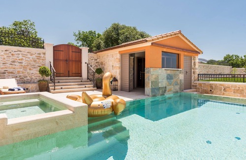 Bicine Villa | Holiday Home Adora with Pool
