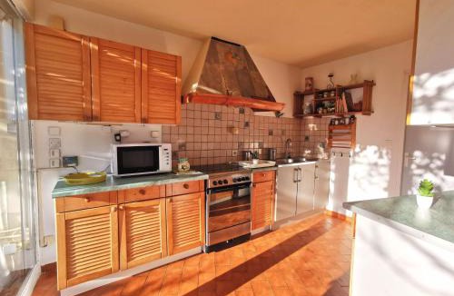 Saint Pierre de Feric House | Holiday Home Agora by Interhome