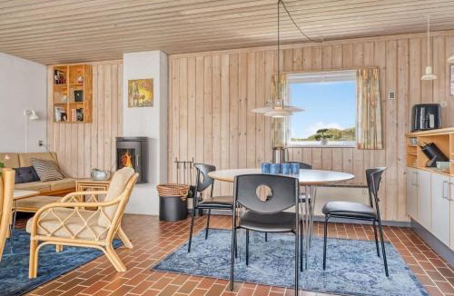 Rødhus House | Holiday Home Aike - 1km from the sea by Interhome