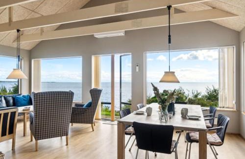 Ebeltoft House | Holiday Home Alfhild - 30m from the sea by Interhome