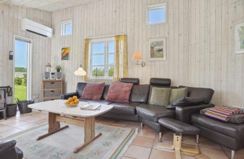 Asserballeskov House | Holiday Home Alma - 400m from the sea by Interhome