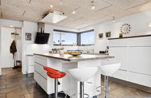 Allingabro House | Holiday Home Alona - 90m from the sea by Interhome