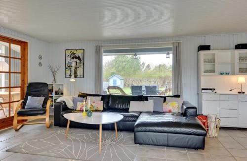 Vemmenæs House | Holiday Home Alrich - 500m from the sea by Interhome