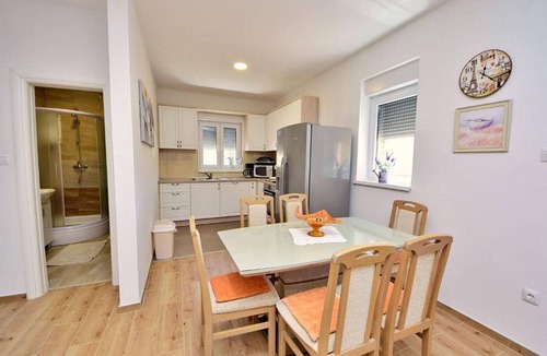 Dusina House | Holiday Home Amaya