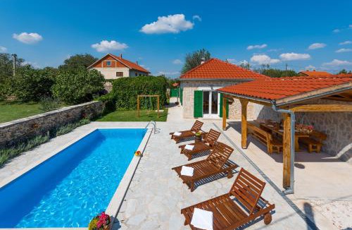 Puljane House | Holiday home Ana with pool national park krka