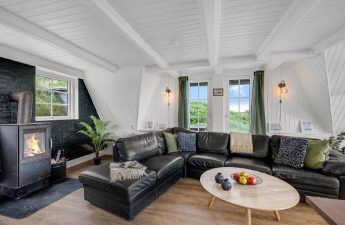 Fjand Badeby House | Holiday Home Analia - from the sea by Interhome