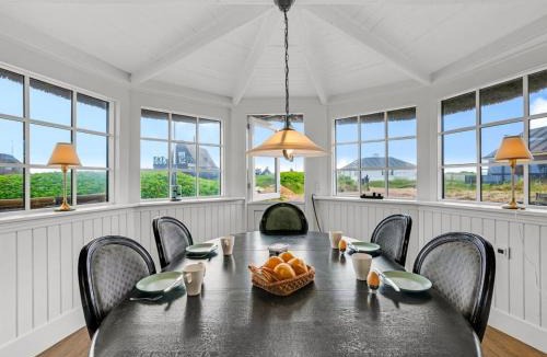 Fjand Badeby House | Holiday Home Analia - from the sea by Interhome