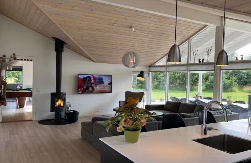 Blokhus House | Holiday Home Ancel - 1-7km from the sea by Interhome
