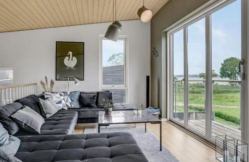 Middelfart House | Holiday Home Anny - 100m from the sea by Interhome