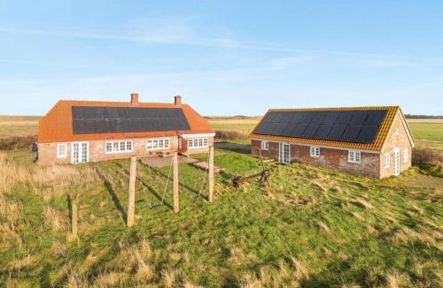 Harboore House | Holiday Home Answald - 250m from the sea by Interhome